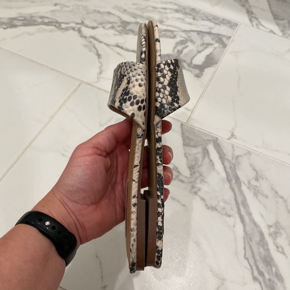 Steve Madden slip on python flats - Picture 3 of 4